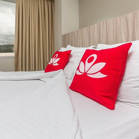 Zen Premium Banilad Hotel Cebu Kültér fotó